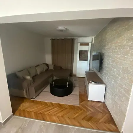 Apartman Rino
