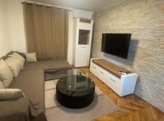 Rino Apartmán